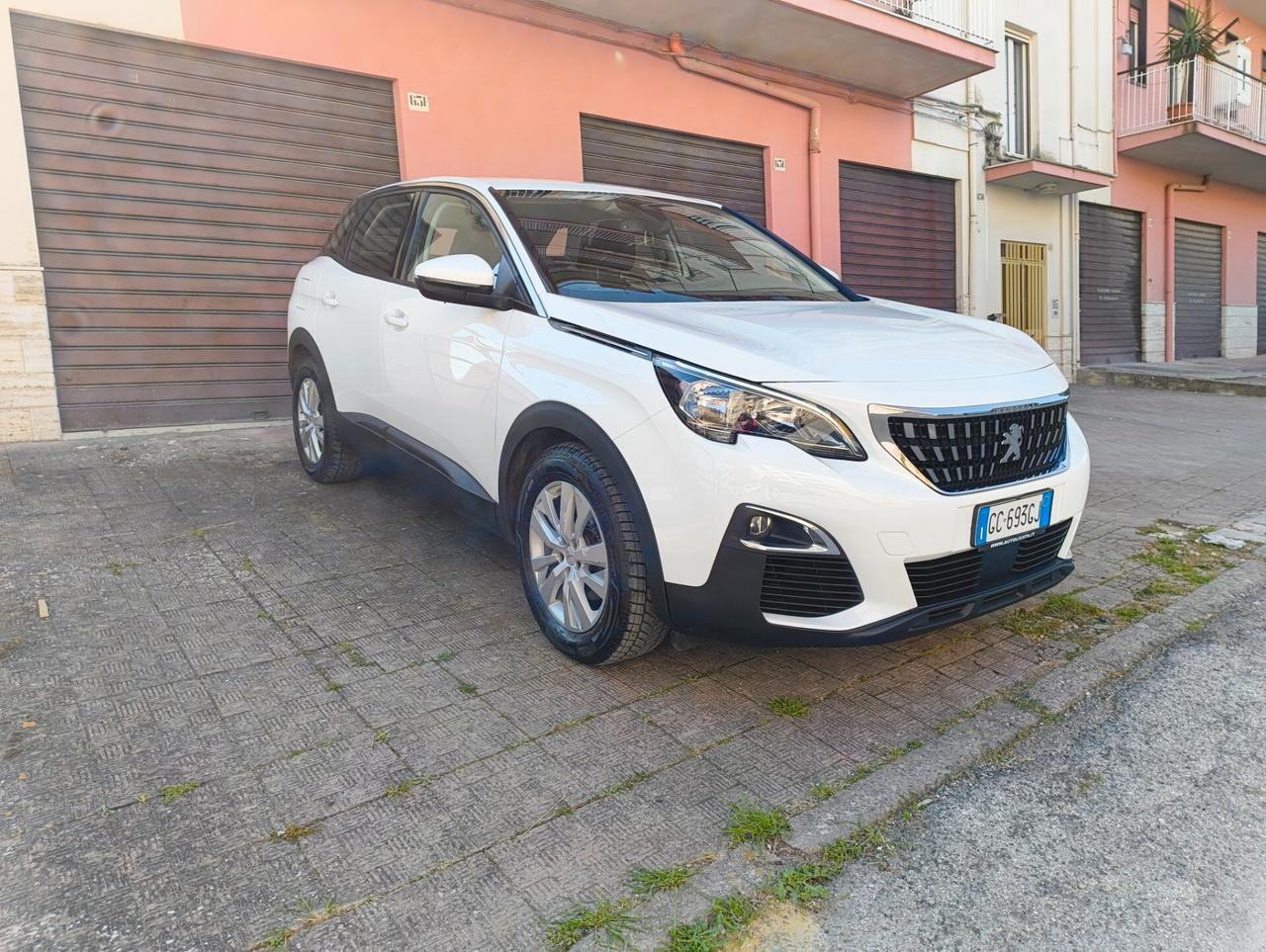 Peugeot 3008 BlueHDi 130 S&S Business