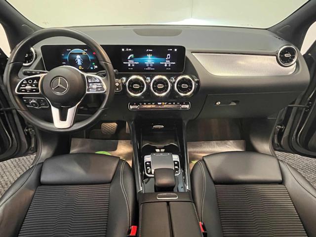 MERCEDES-BENZ B 180 Automatic Sport LED|RETROCAMERA|PADDLES|18'