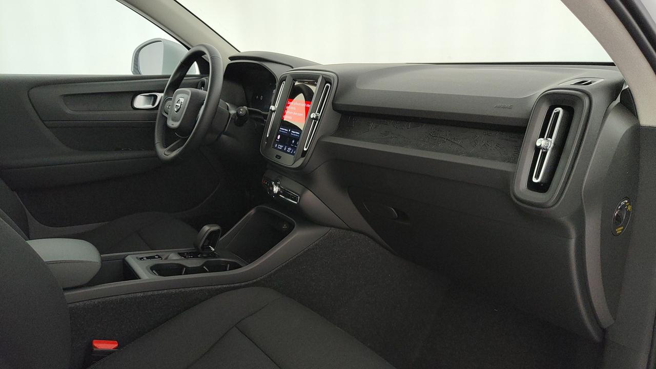 VOLVO XC40 2.0 b3 Essential auto