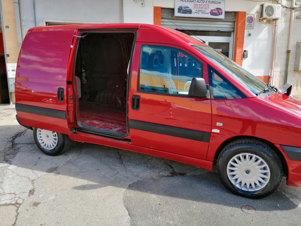 Fiat Scudo 2.0 JTD/109 Furgone Lusso 900kg