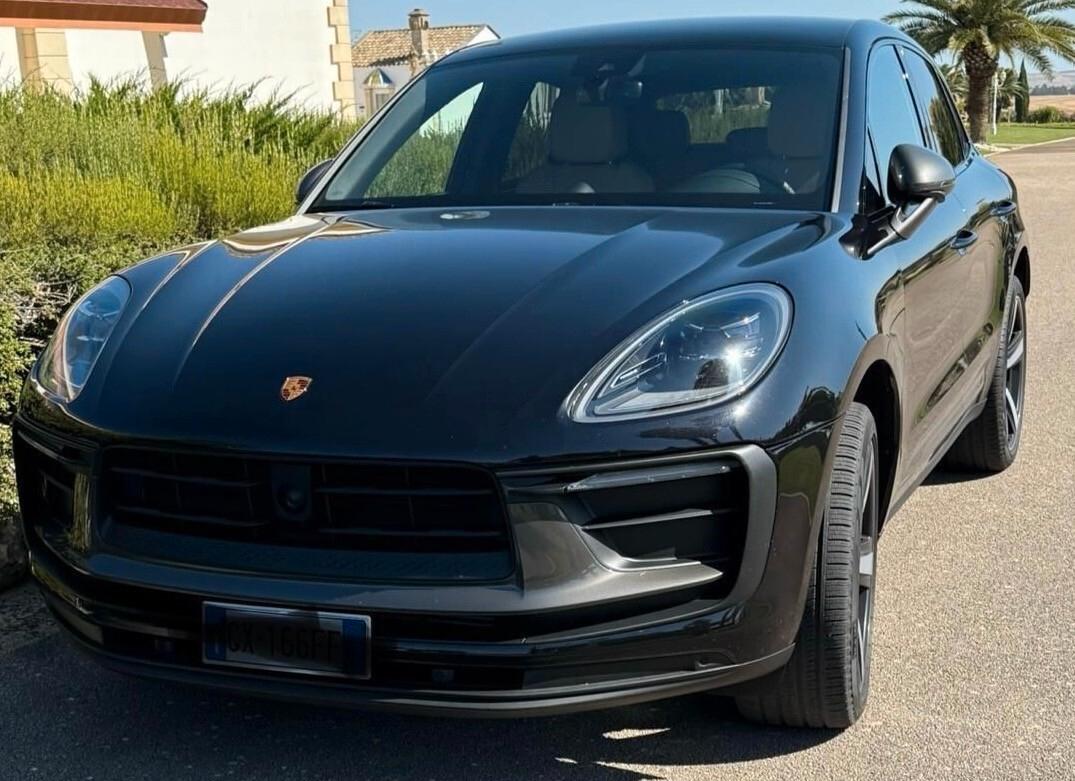 Porsche Macan 2.0 T