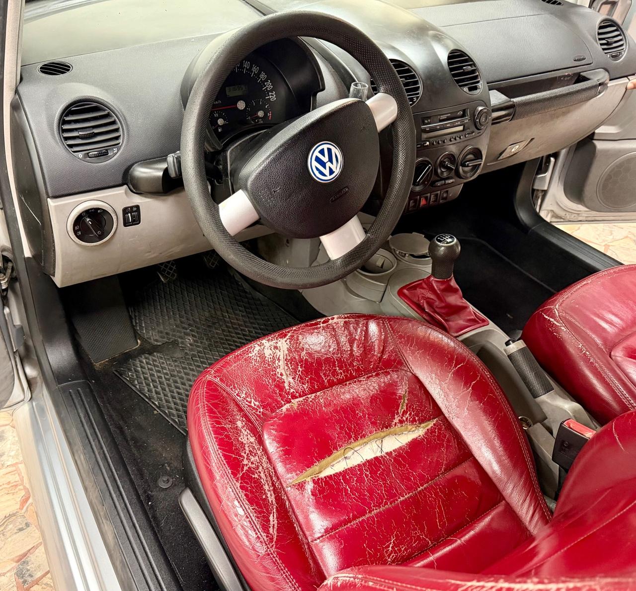 Volkswagen New Beetle