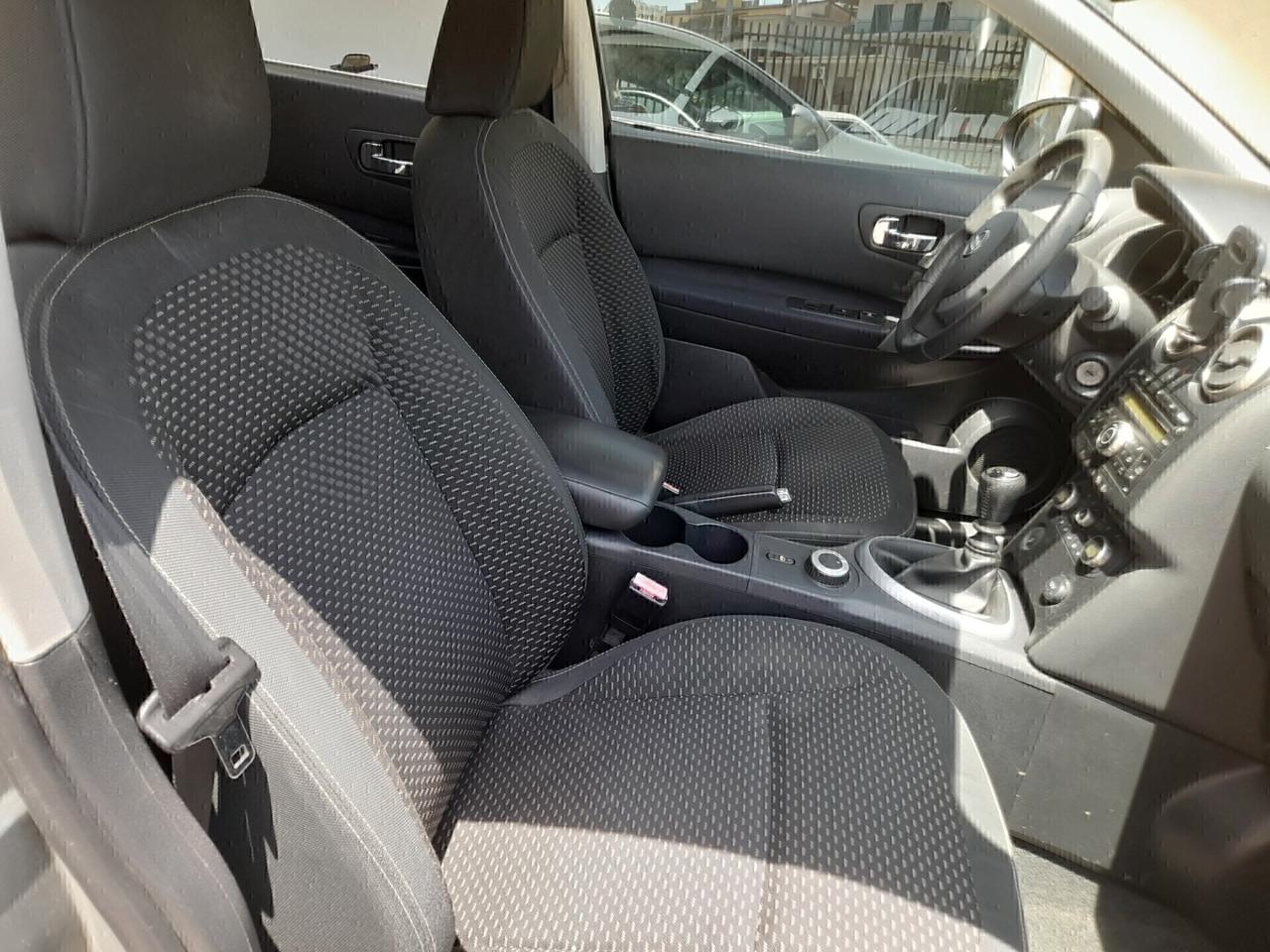 Nissan Qashqai 4X4 GANCIO TRAINO