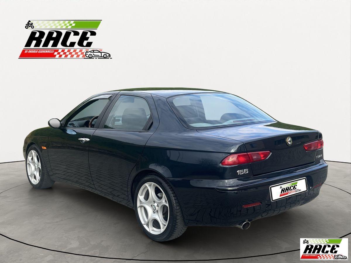 ALFA ROMEO - 156 - 2.0i 16V Twin Spark Distinctive