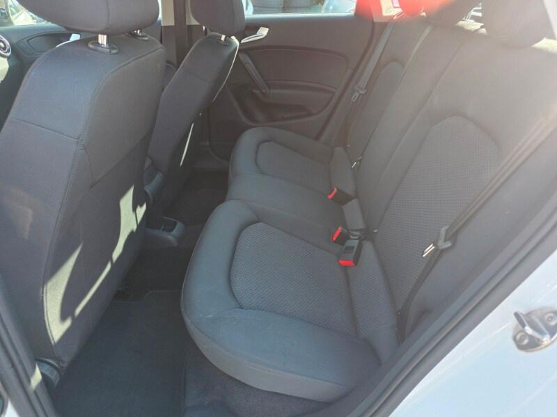 AUDI A1/S1 A1 SPB 1.4 TDI S tronic Metal plus