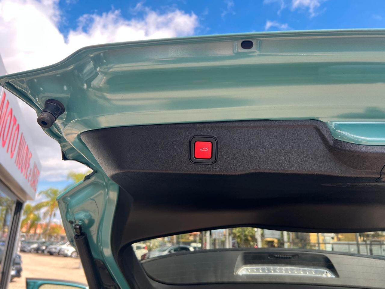 Jeep Avenger 1.2 Turbo 100 CV MHEV Summit