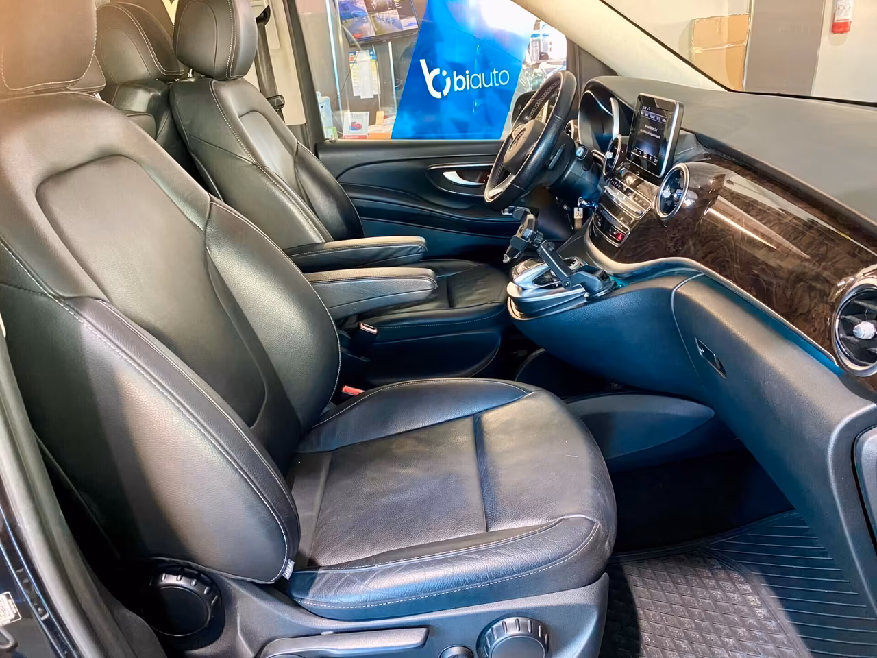 Mercedes-benz V 220 d Premium Long-2020