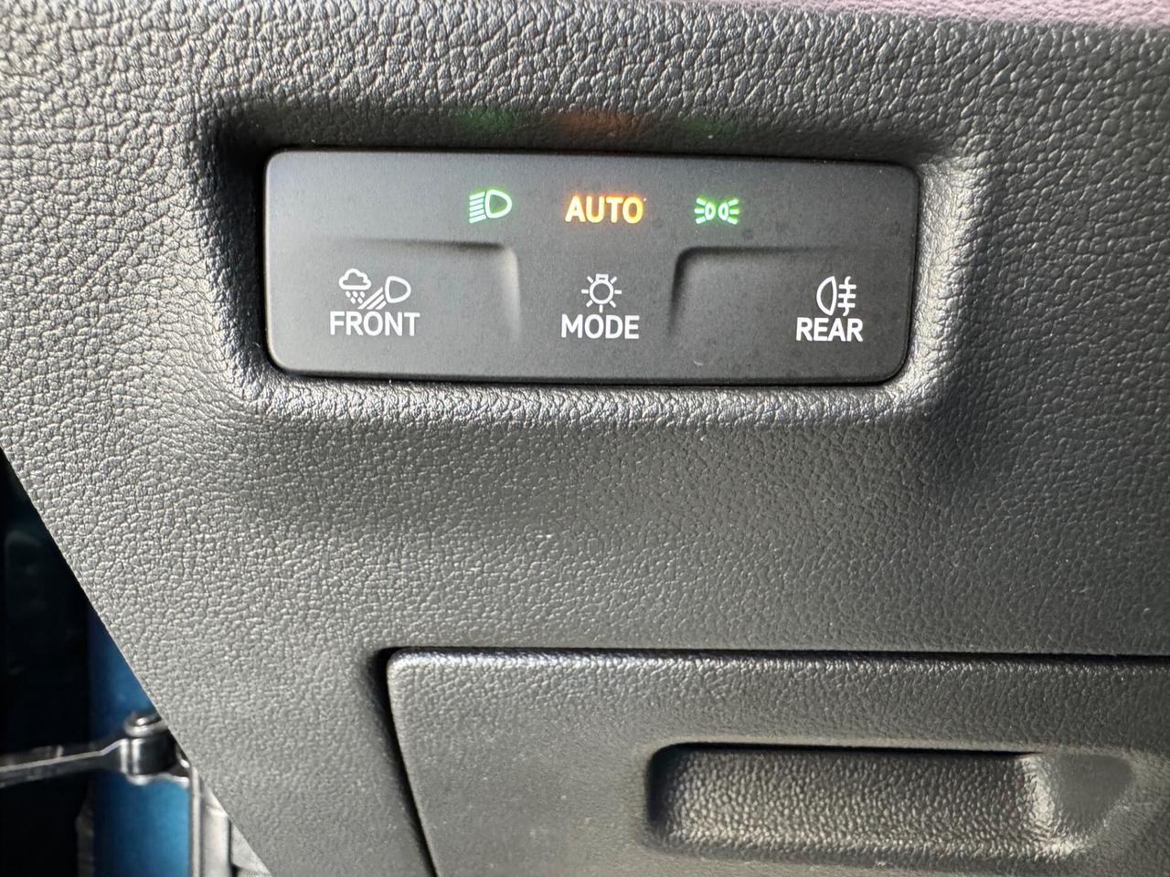 Volkswagen Tiguan 2.0 tdi Elegance 150cv dsg / NO VINCOLI
