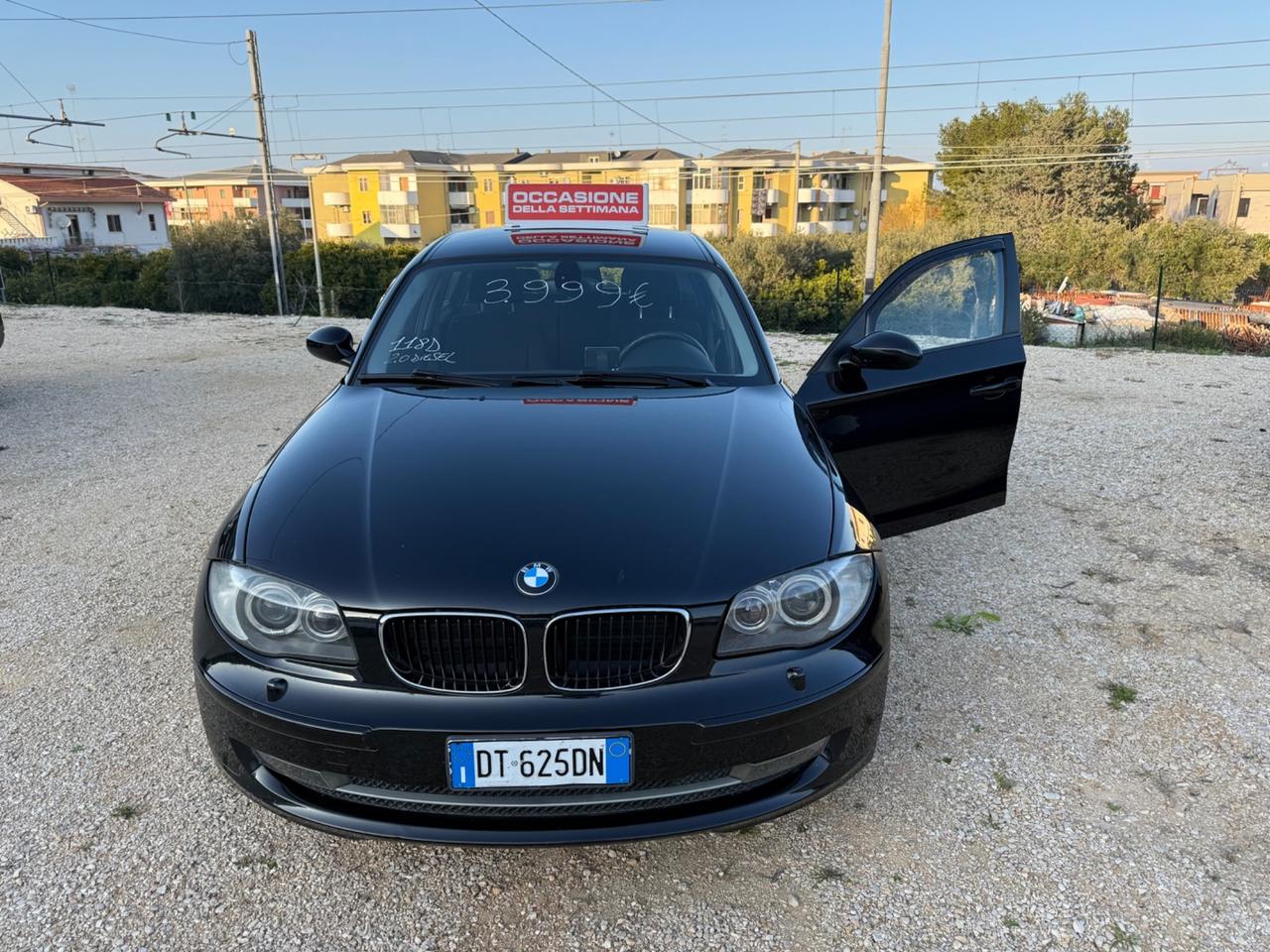 Bmw 118 serie 1 STUPENDA 3.999€ PERMUTE