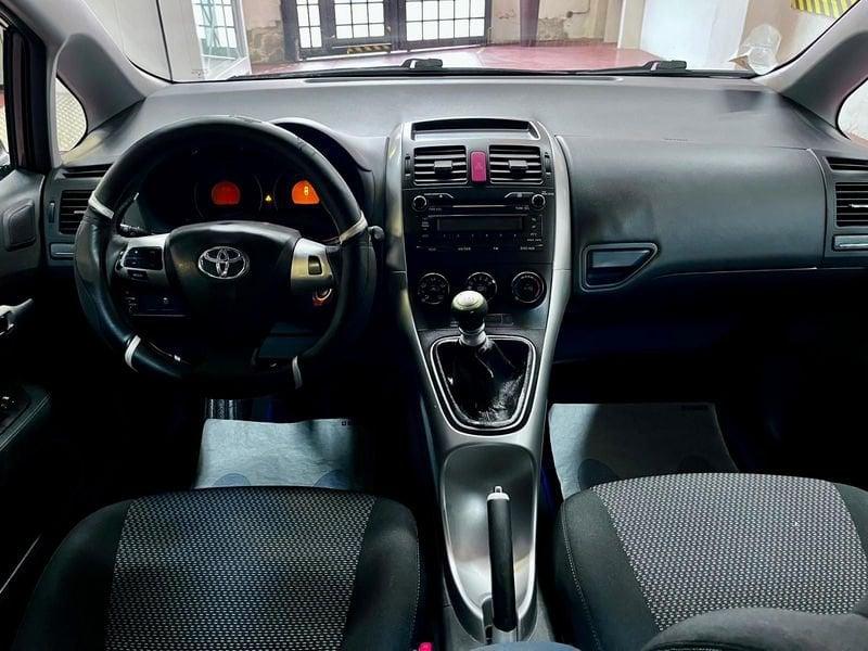 Toyota Auris 1.4 D-4D 5 porte Sol