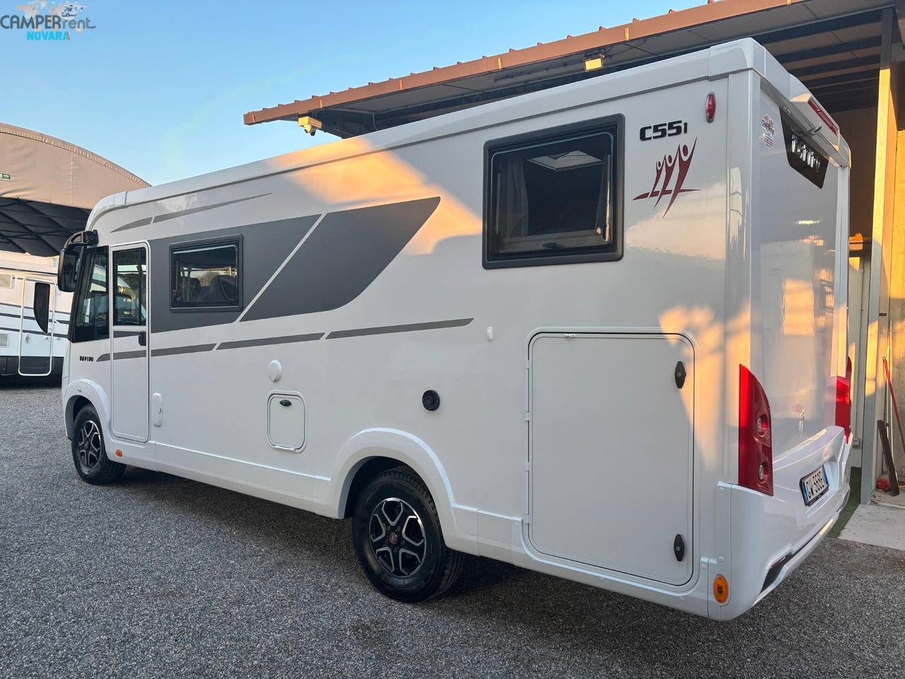 RAPIDO C55i - motorhome con letti gemelli in coda ed ampio garage