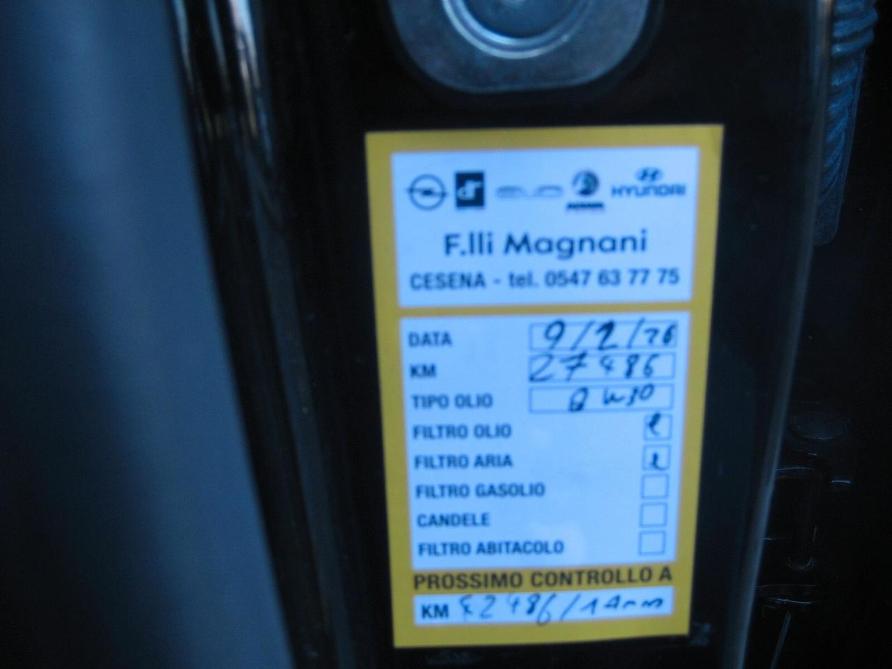 Opel Astra 1.6 Plug-in Hybrid 180 CV AT8 Business Elegance