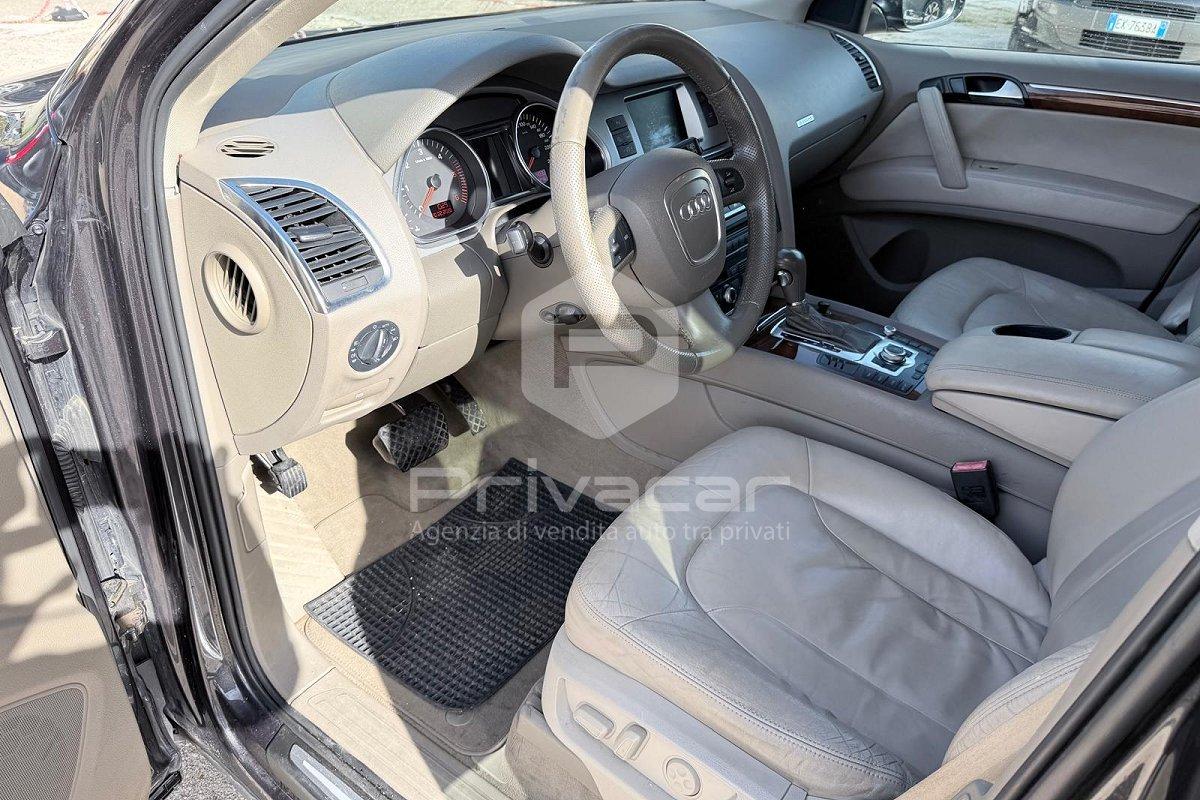 AUDI Q7 3.0 V6 TDI 233CV quattro tiptronic