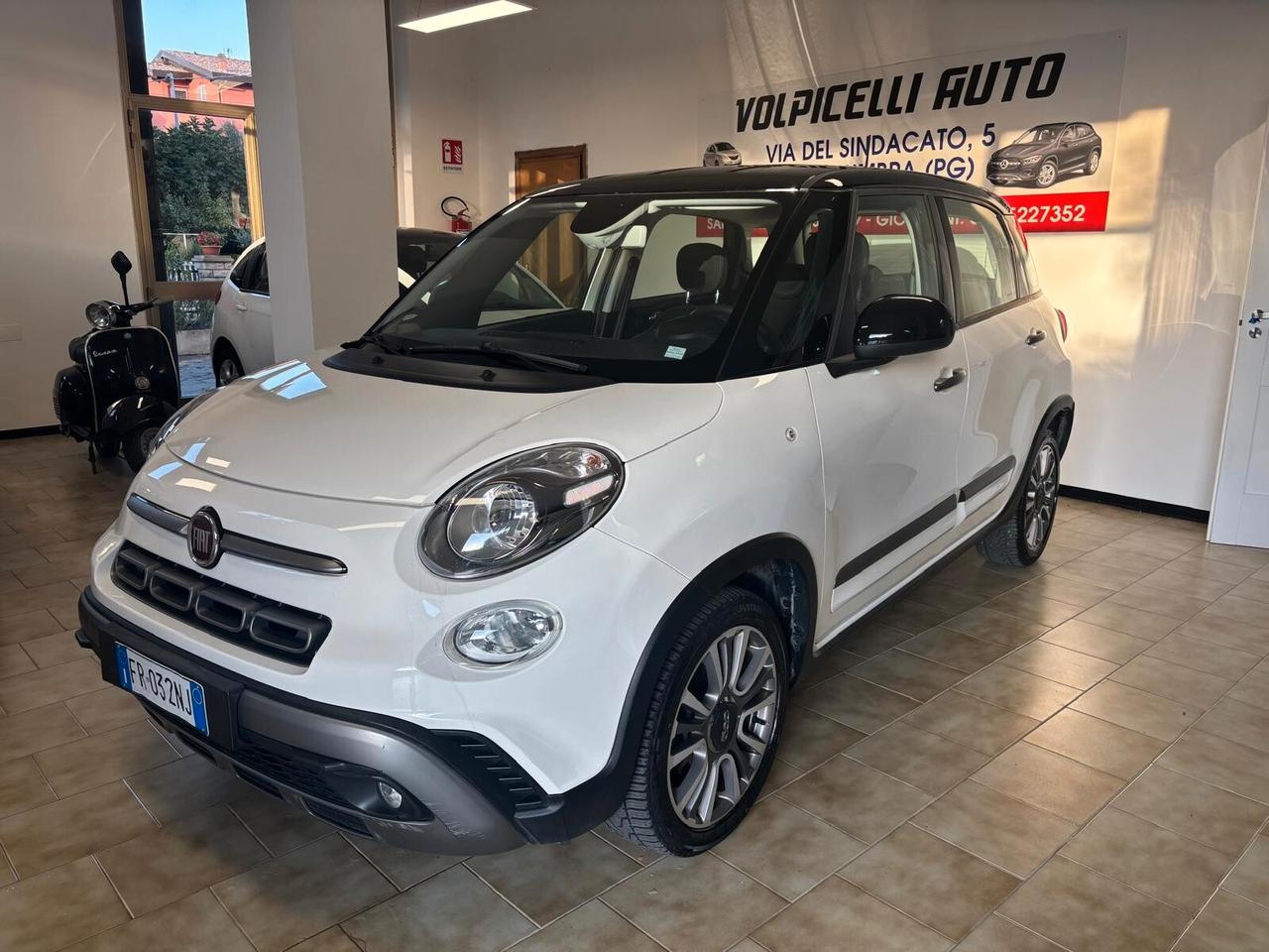 FIAT 500 L ANNO 2018 DS 1.3 CROSS ADATTA NEOPATENTATI KM 100 MILA