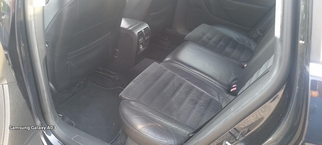 Volkswagen Passat 2.0 TDI DPF Var. Highline