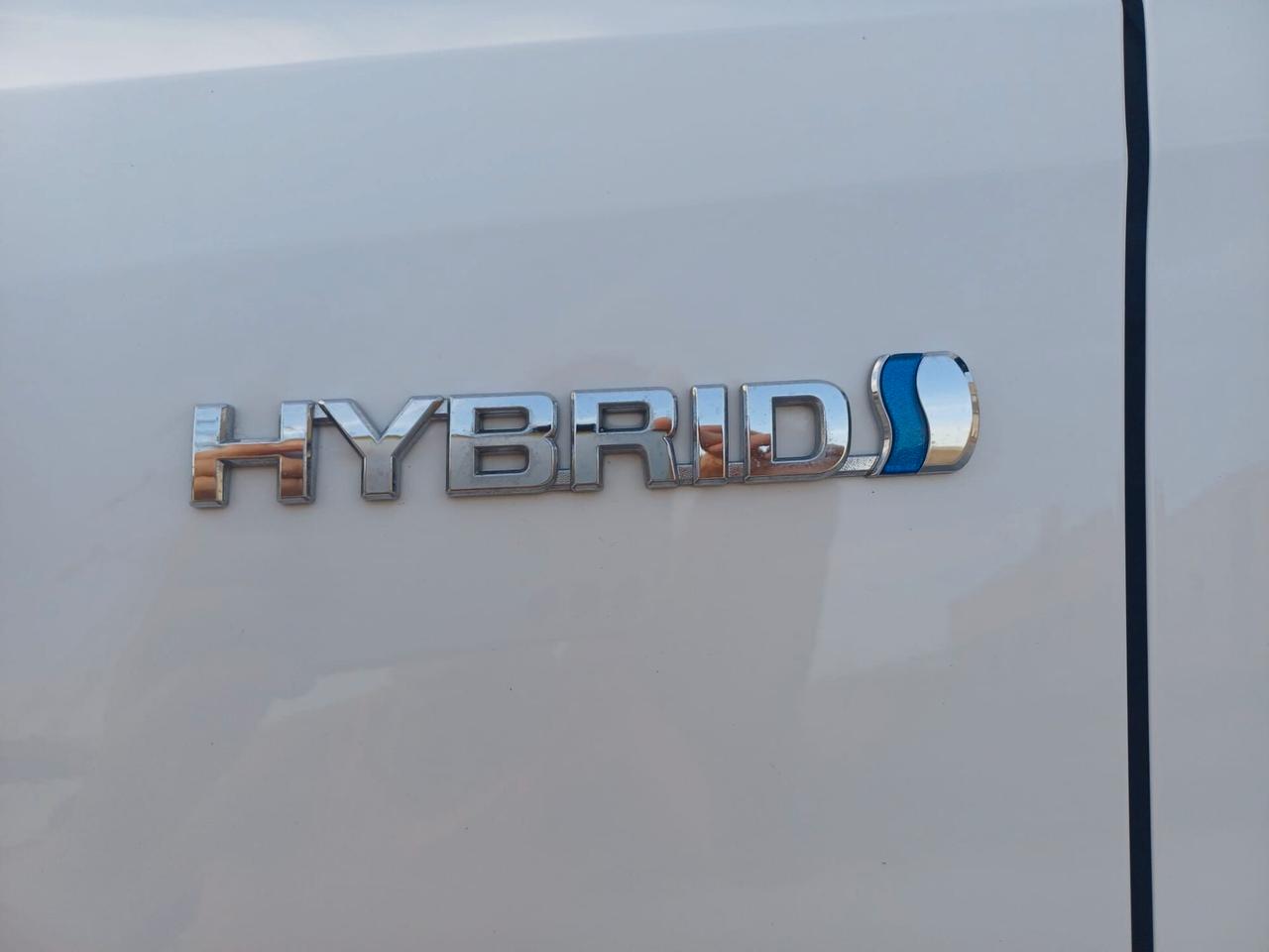 Toyota Auris 1.8 Hybrid Lounge *45.700 km