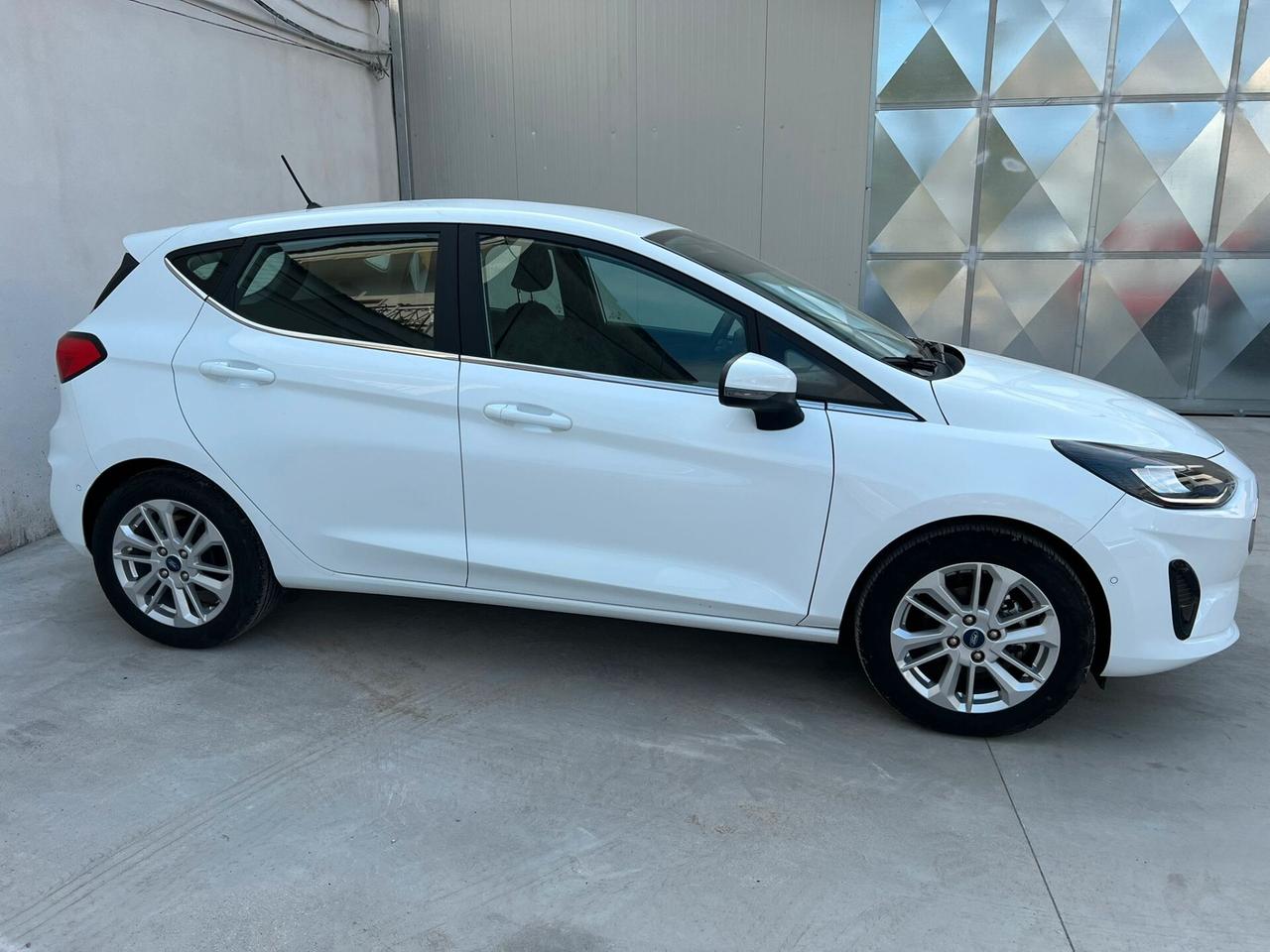 FORD FIESTA 1.1 75 CV 2023!! TITANIUM!!!