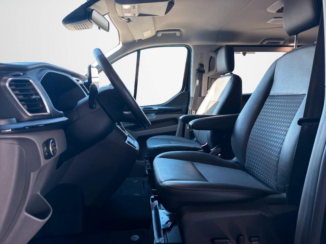 Ford Tourneo Custom 320 2.0 tdci 185cv Sport Iva inclusa