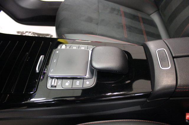 MERCEDES-BENZ CLA 200 d Shooting Brake SB Premium AMG TETTO PANO