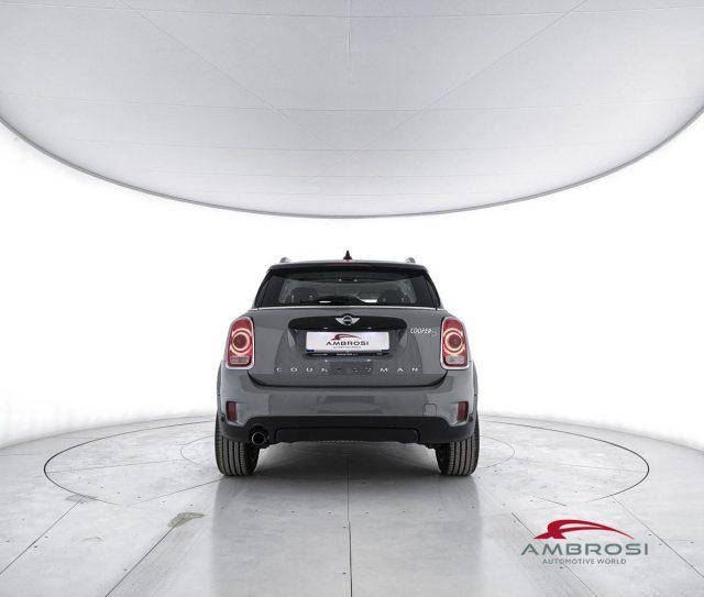 MINI Countryman Cooper D 2.0 Cooper D auto Business