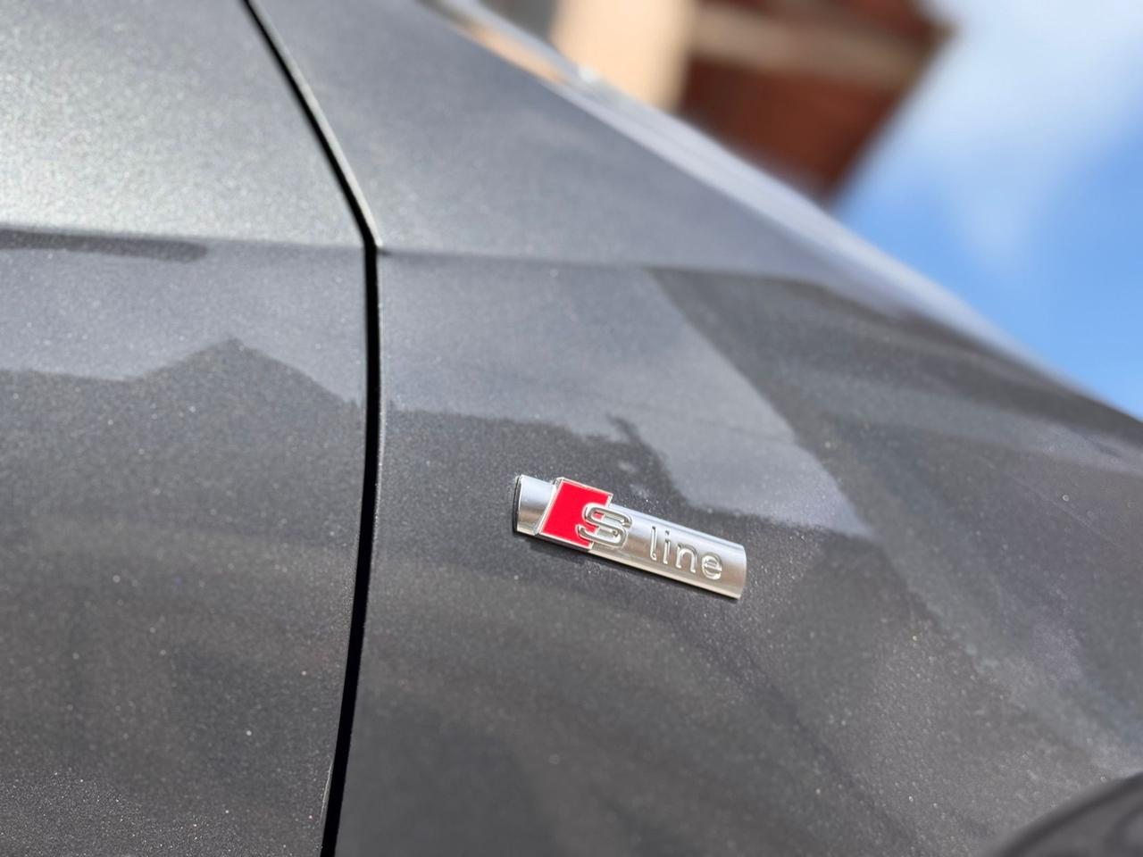 Audi Q2 35 TFSI S tronic line Edition