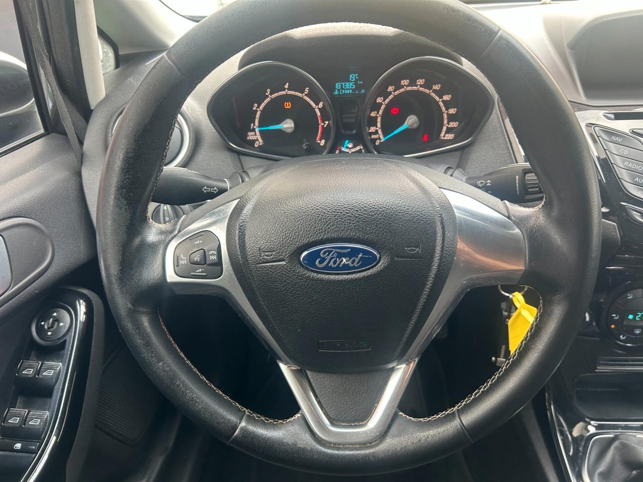 Ford Fiesta 2017 1.4 GPL Titanium FULL LEGGI TUTTO