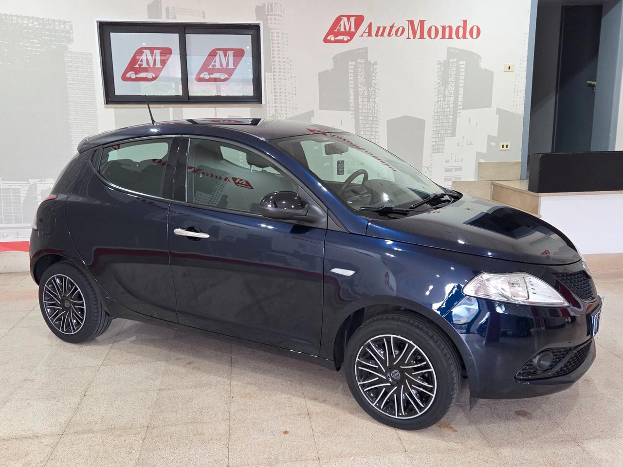 Lancia Ypsilon 1.2 69 CV 5 porte GPL Ecochic Gold
