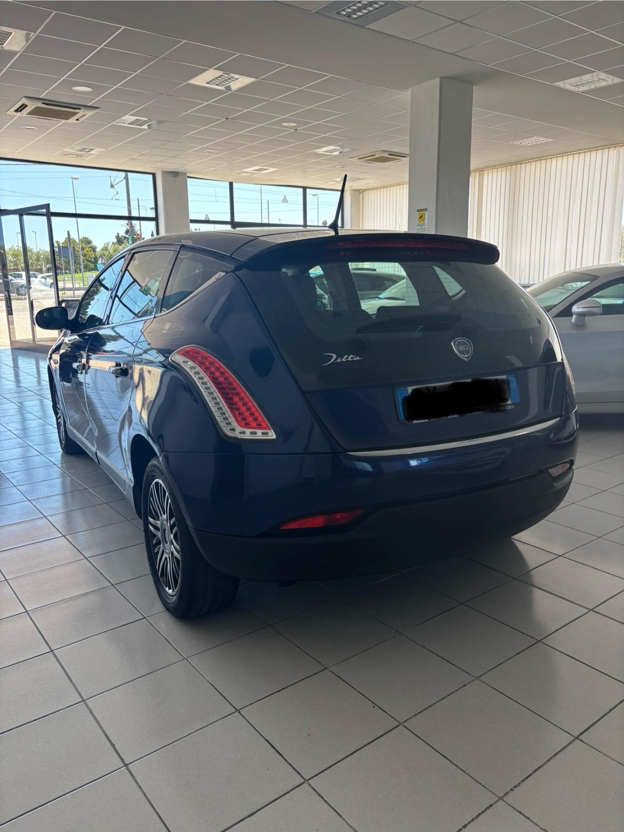 Lancia Delta 1.6 MJT DPF Platino