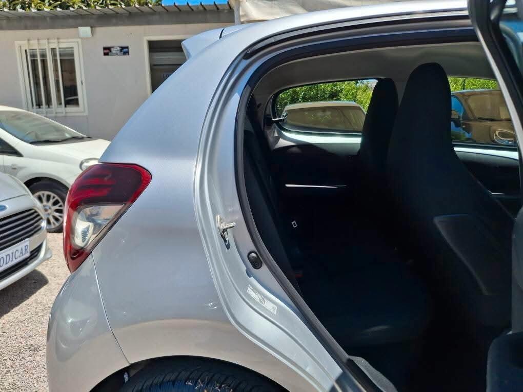 Peugeot 108 PureTech 82 5 porte Allure TOP!