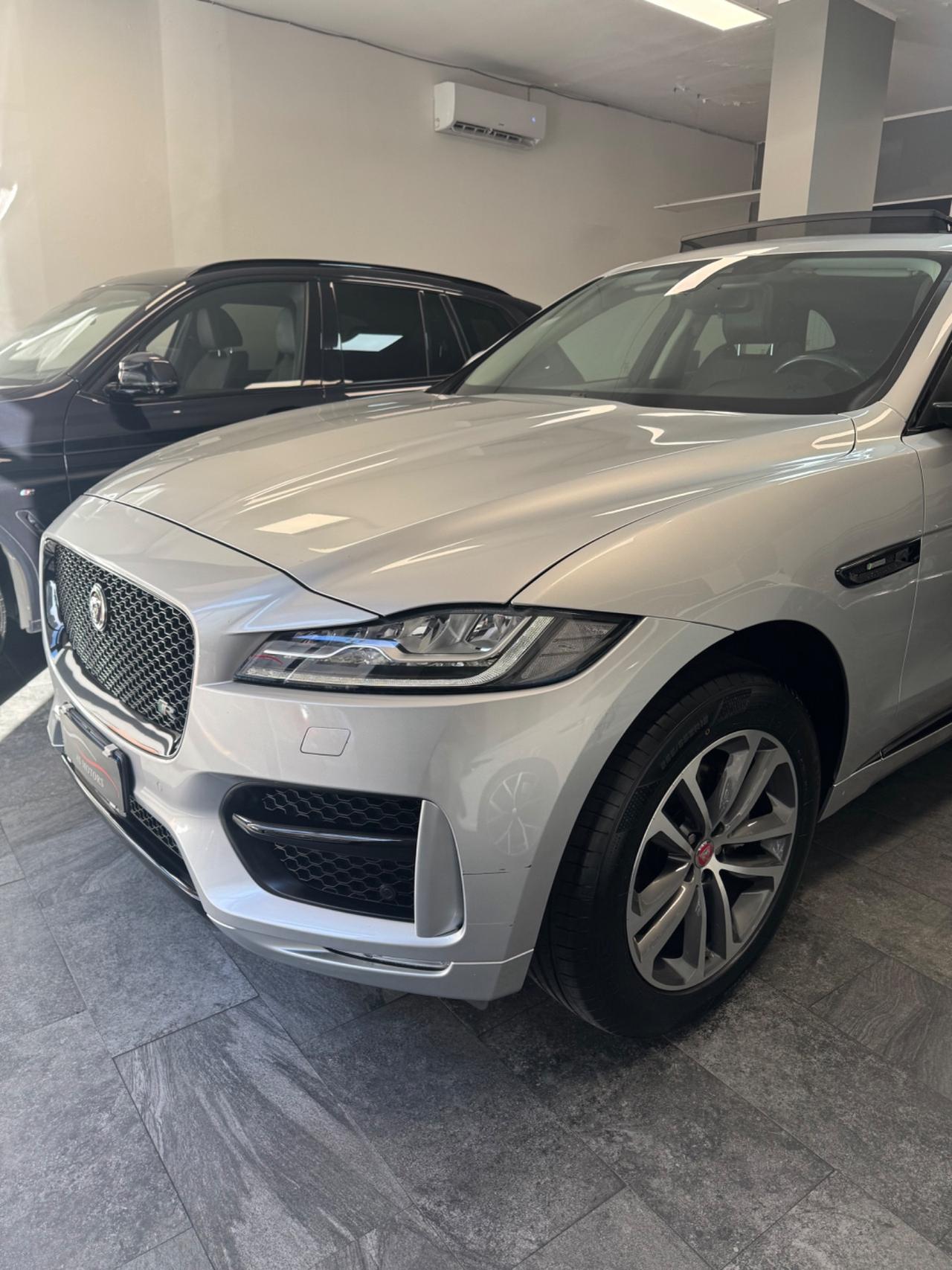 Jaguar F-Pace 2.0 D 180 CV R-Sport Tetto Apribile