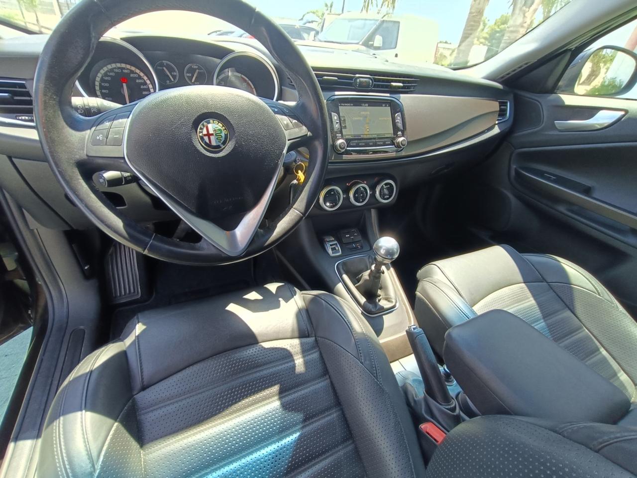 Alfa Romeo Giulietta 1.6 JTDm-2 120 CV Distinctive - 2016