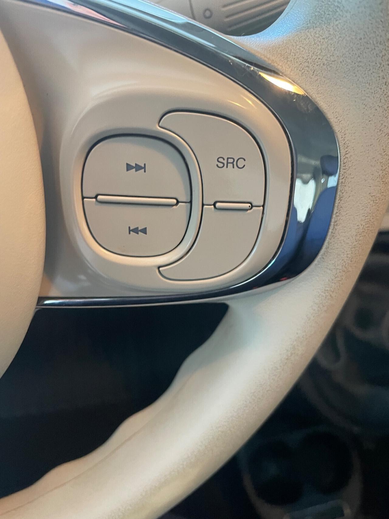 FIAT 500 1.0 HYBRID 72.000 KM “PARI AL NUOVO”