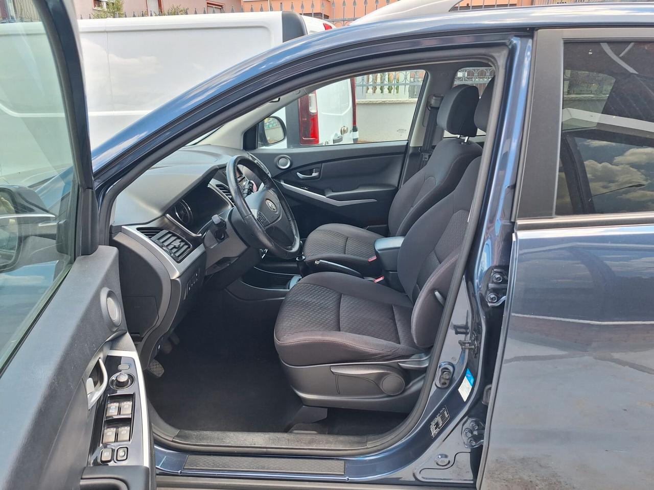 Ssangyong Korando 2.0 e-XDi 149 CV AWD MT Plus