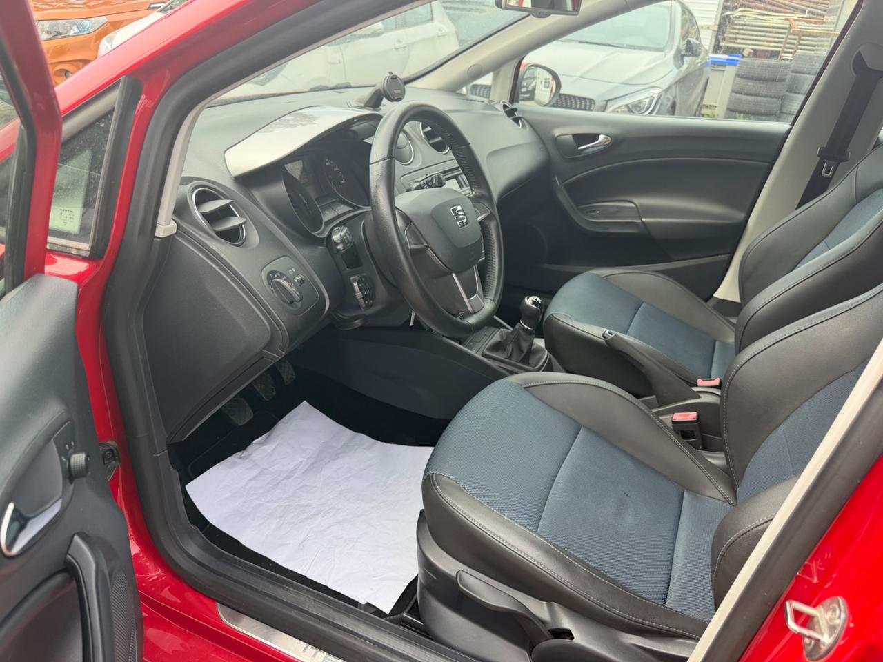 Seat Ibiza 1.2 70 CV 5 porte Business High