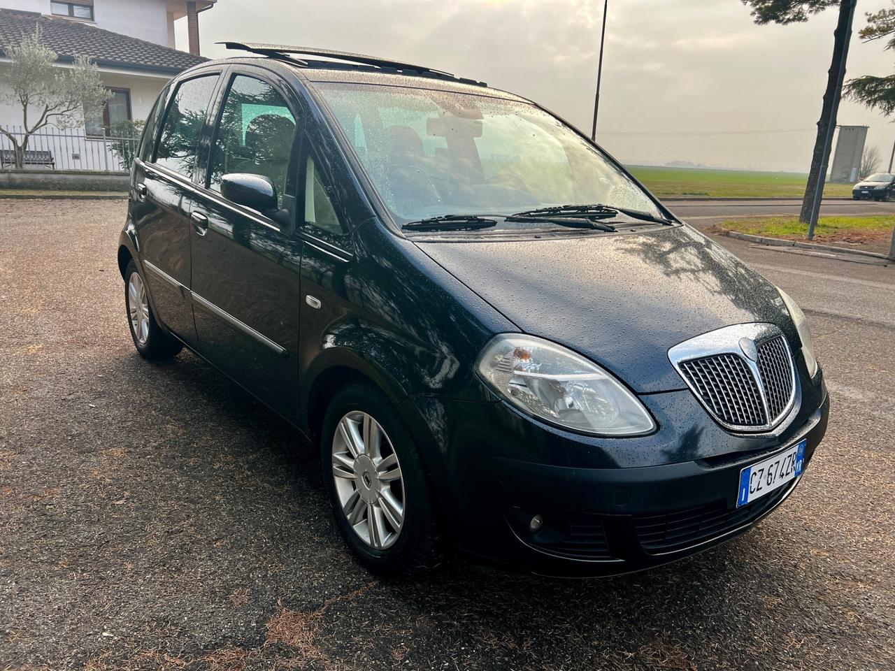 Lancia MUSA Platino plus