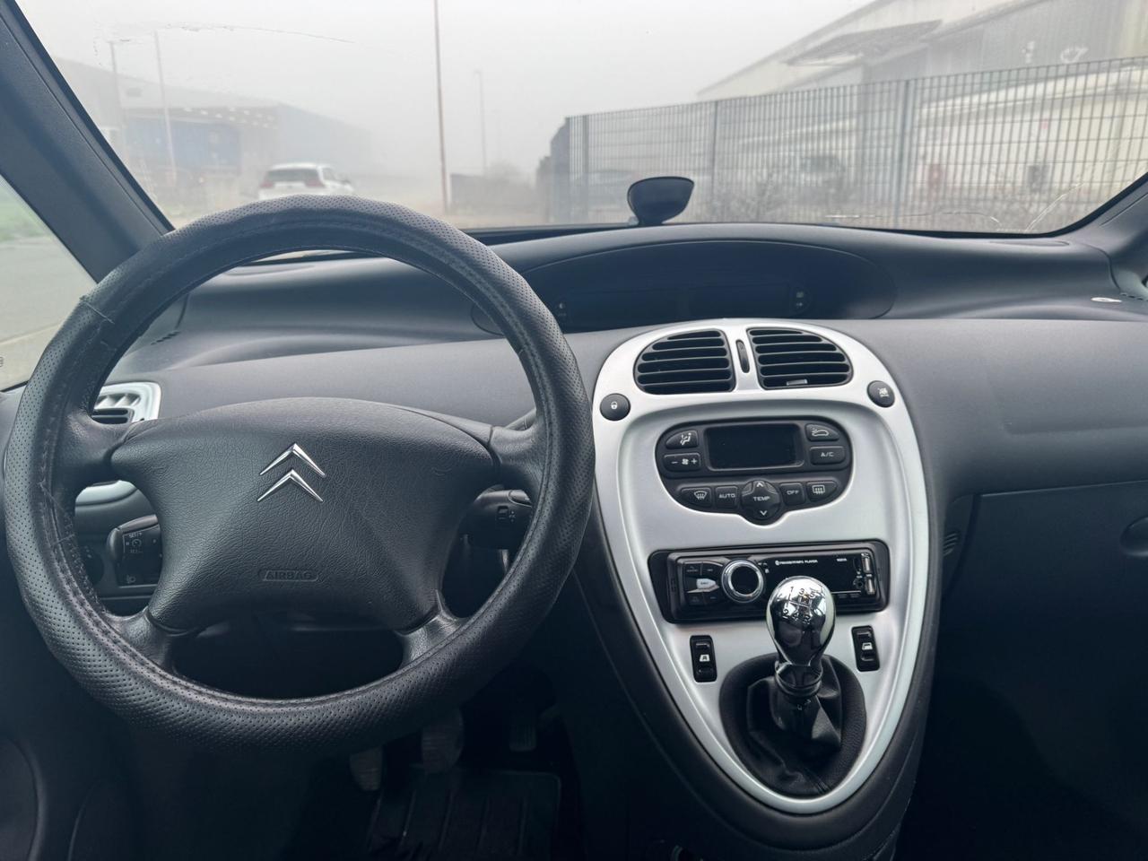 Citroen Xsara Picasso 1.6 16V Elegance. Km 129.000