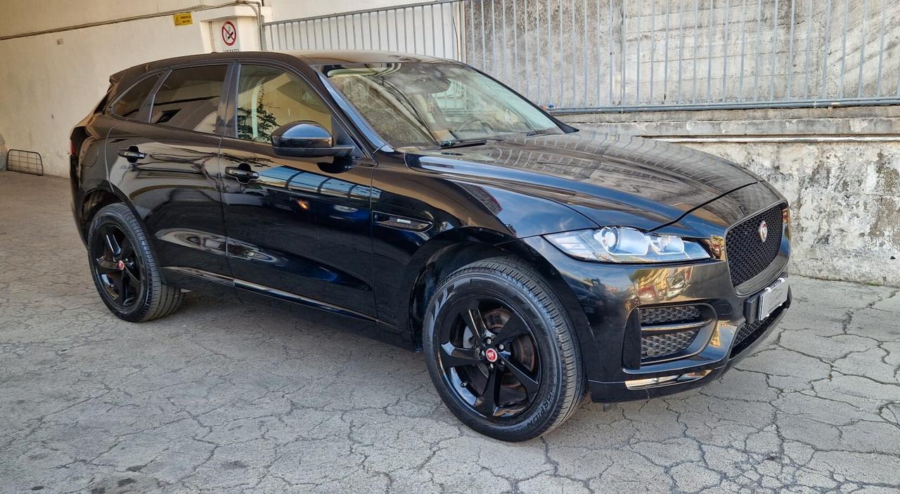 Jaguar F-Pace 2.0 D 180 CV AWD aut. R-Sport