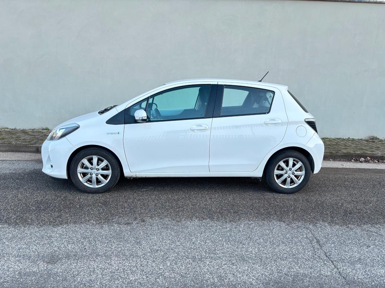 Toyota Yaris 1.5 Hybrid 5 porte Lounge Più