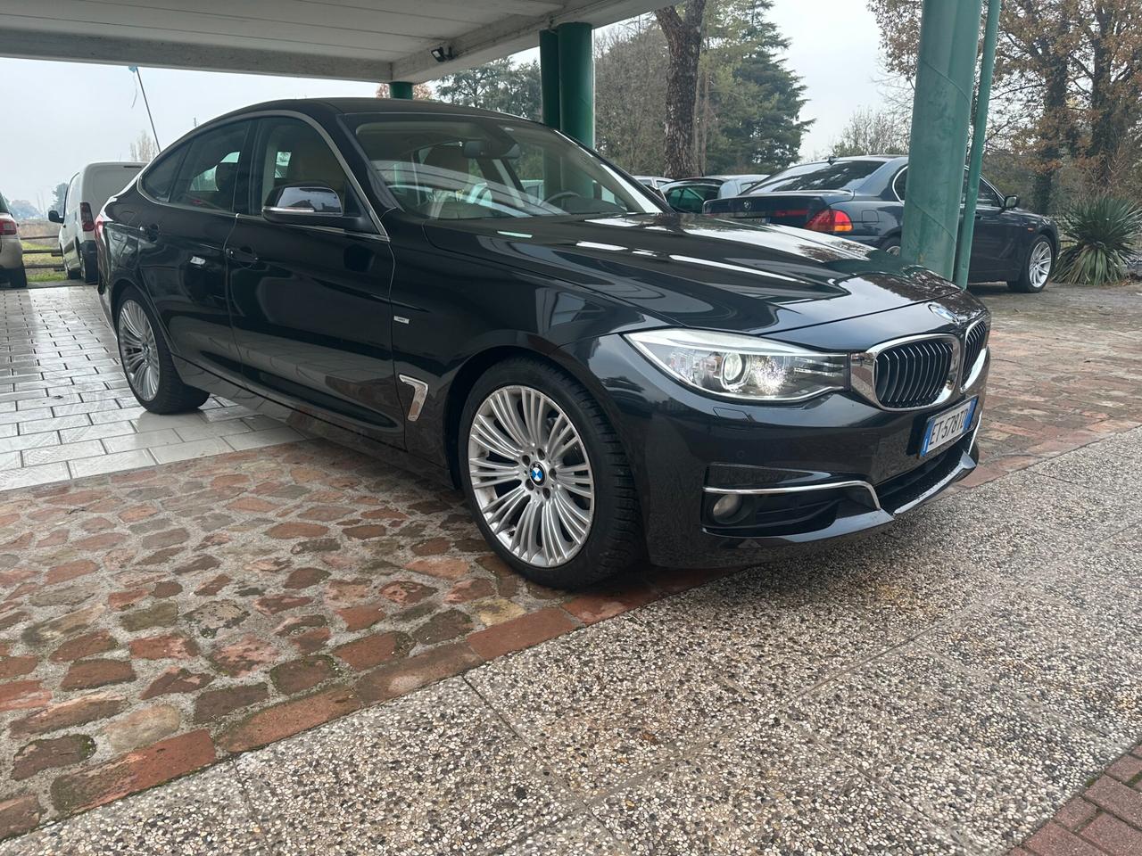 Bmw 3er Gran Turismo 318d AUT. Luxury