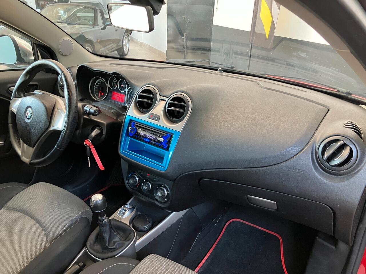 Alfa Romeo MiTo 1.4 NEOPATENTATI Distinctive Sport Pack
