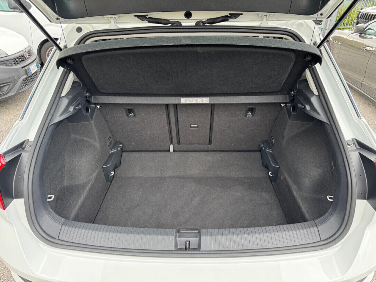 Volkswagen T-Roc 2.0 TDI SCR 150 CV DSG Business BlueMotion Technology