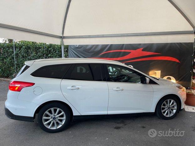 Ford Focus 1.5 TDCi 120 CV S.W TITANIUM