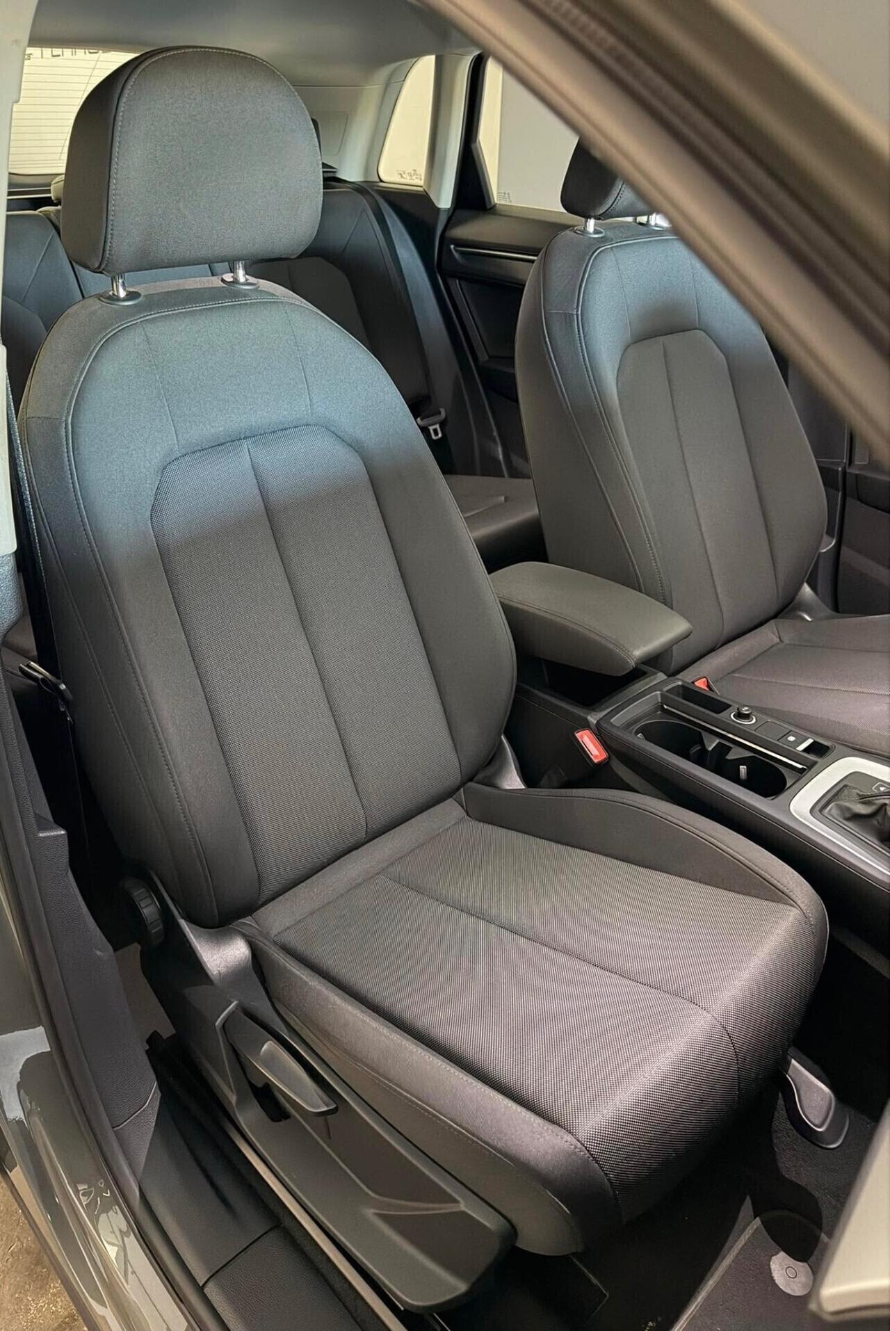 Audi Q3 35 2.0 Tdi 150CV Stronic Advanc RETROC