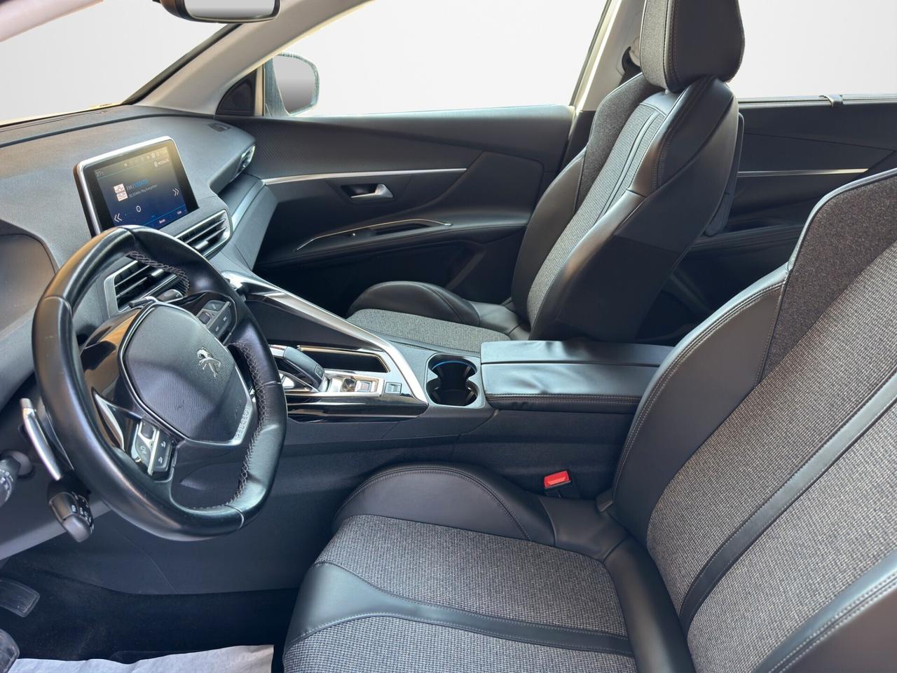 Peugeot 5008 BlueHDi 130 S&S EAT8 Allure