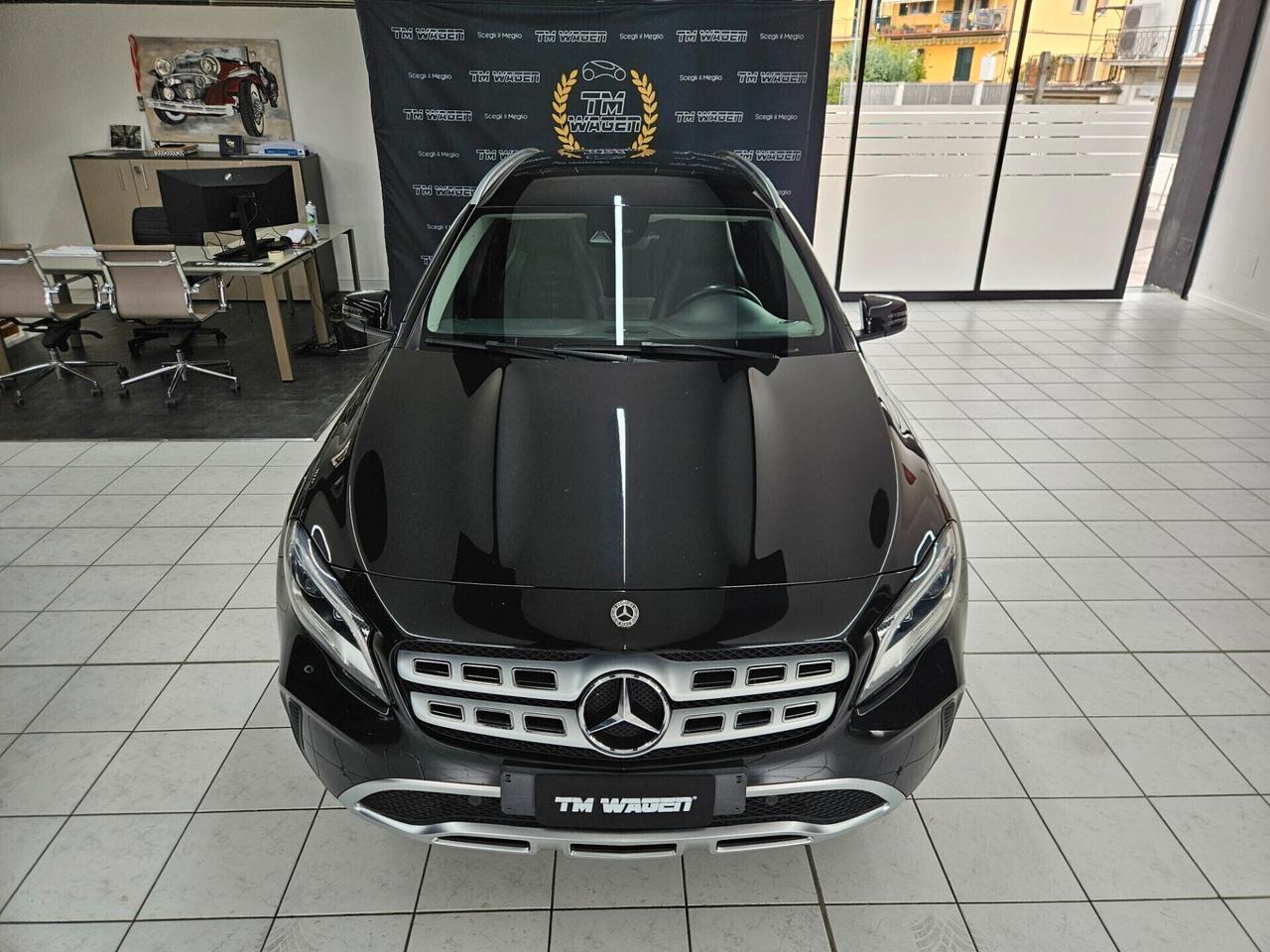 Mercedes-Benz GLA 200 d Sport 4matic auto - IVA ESPOSTA