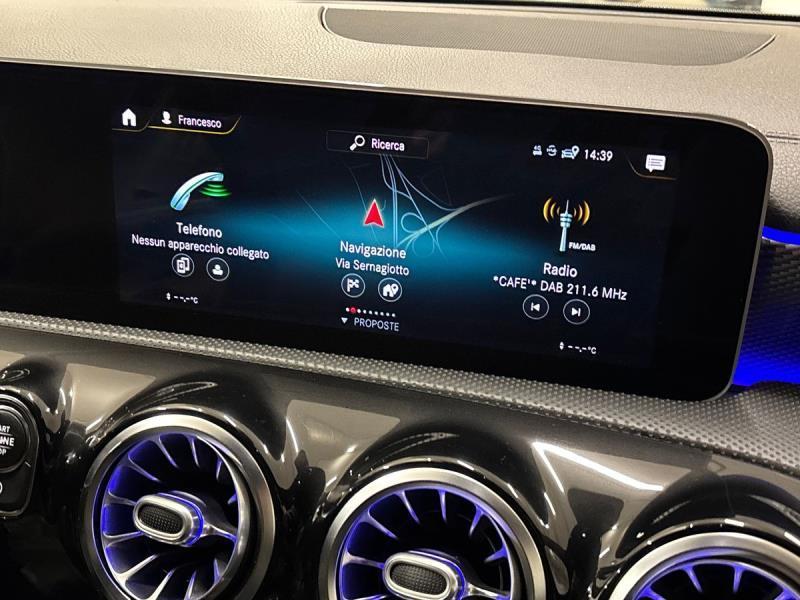 Mercedes CLA Shooting Brake 200 D Sport 8G-DCT