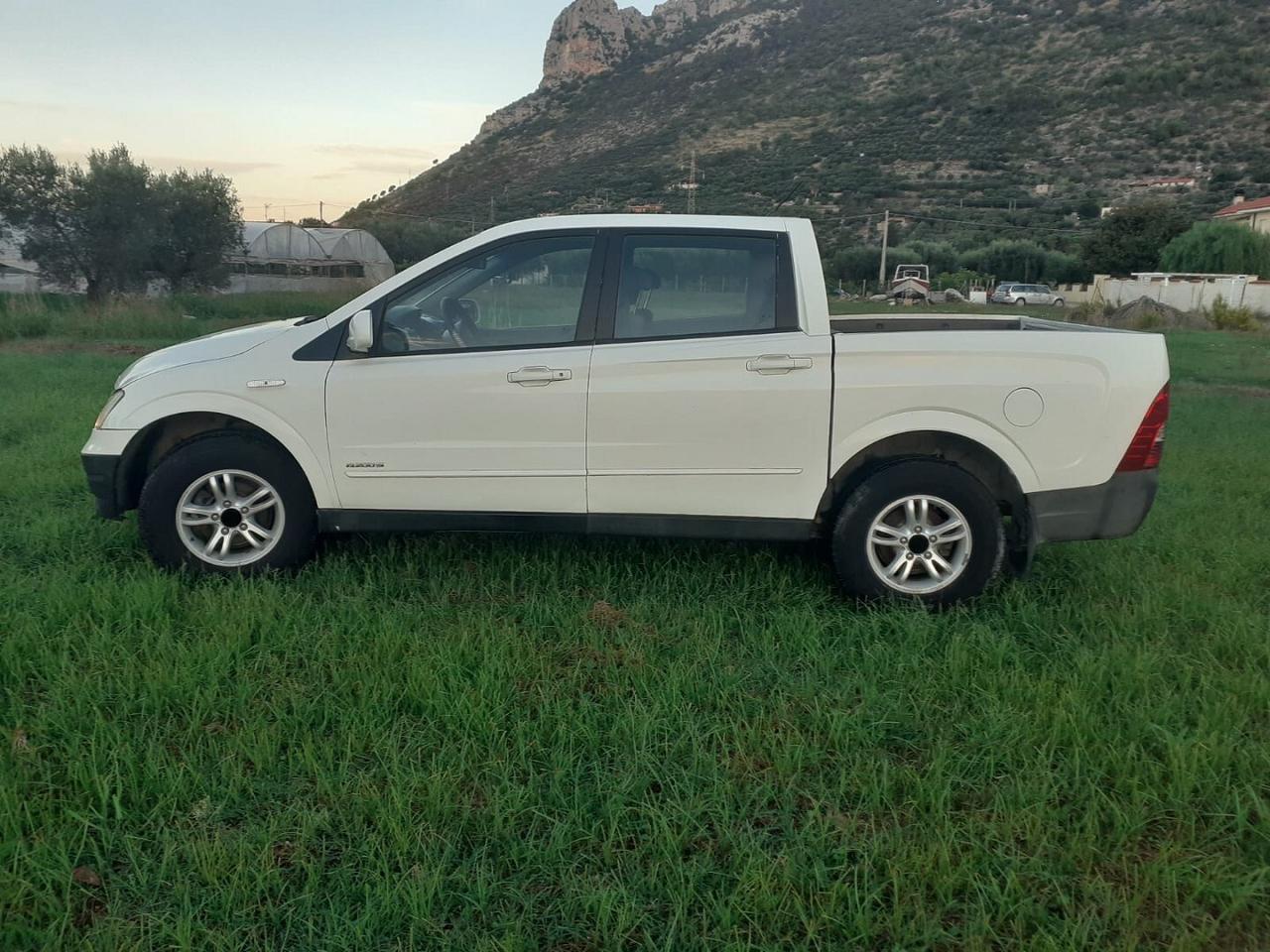 SSANG YONG Action Up 5 Posti