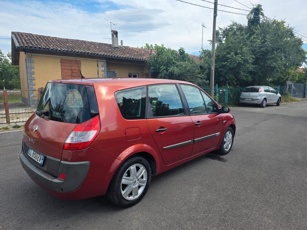 Renault Scenic Grand Scénic 1.6 16V Luxe Dynamique