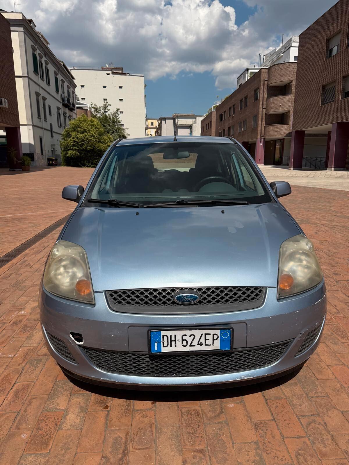 Ford Fiesta 1.4 TDCi 5p. Titanium