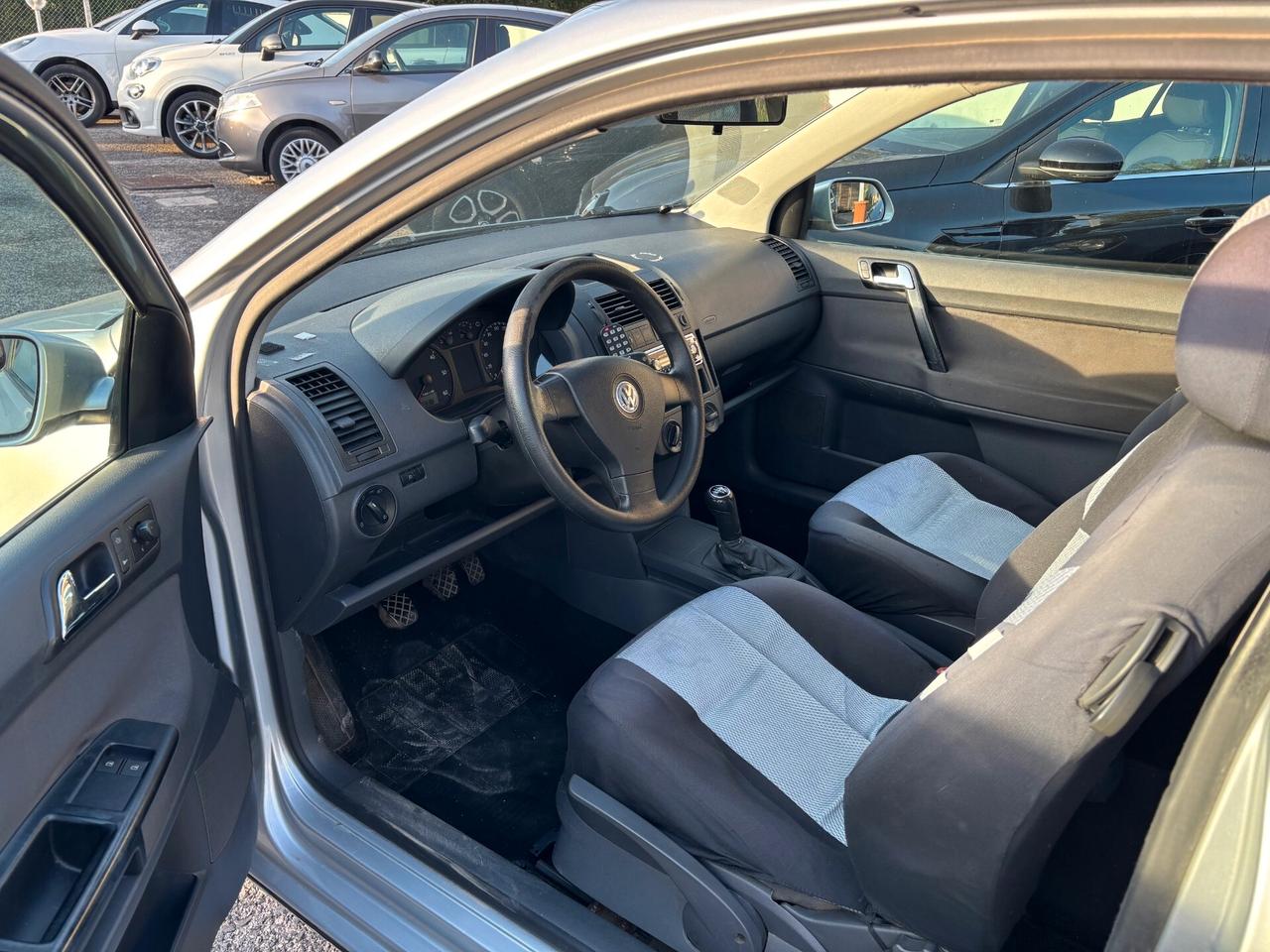 Volkswagen Polo 1.4/80CV TDI 3p. Sportline SENSORI PARK, CERCHI IN LEGA, KM 184000, TENUTA BENISSIMO!!!